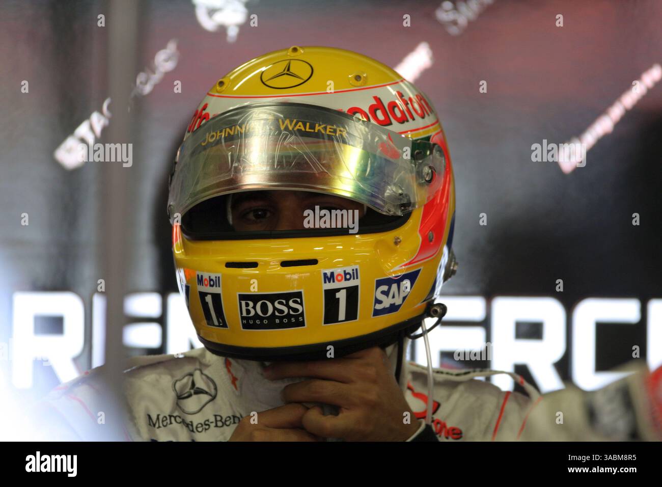Lewis Hamilton (GBR) McLaren...Championnat du monde de formule 1, Rd16, Grand Prix de Chine, Race Day, circuit international de Shanghai, Shanghai, Chine, dimanche 7 octobre 2007. (Crédit image : ©Sutton Motorsports/ZUMA Press) RESTRICTIONS : UK Rights OUT ! Banque D'Images