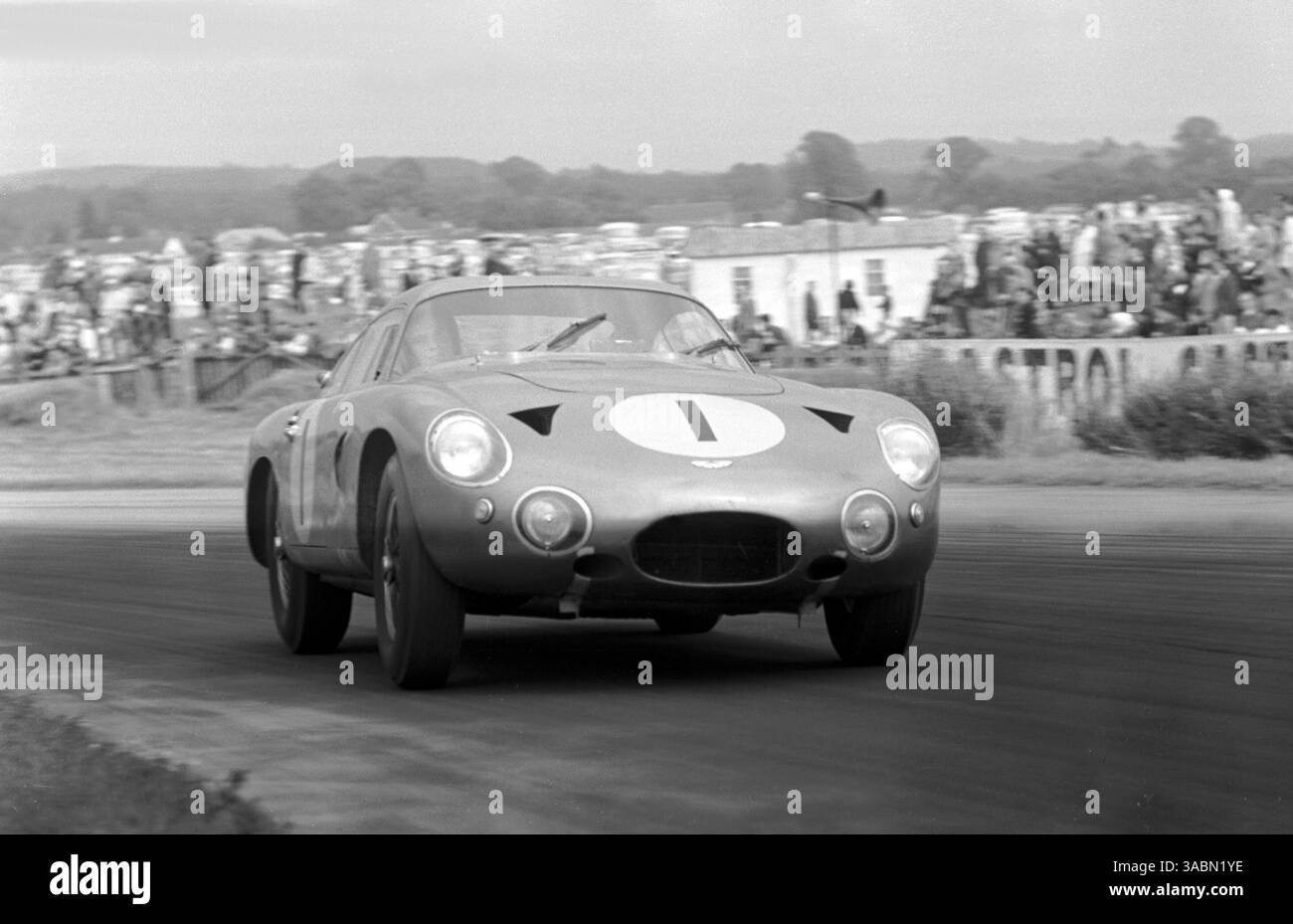 Jim Clark (GBR) Aston Martin DB4GT.Goodwood Tourist Trophy, 1963 (crédit image : ©Sutton Motorsports/ZUMA Press) Banque D'Images