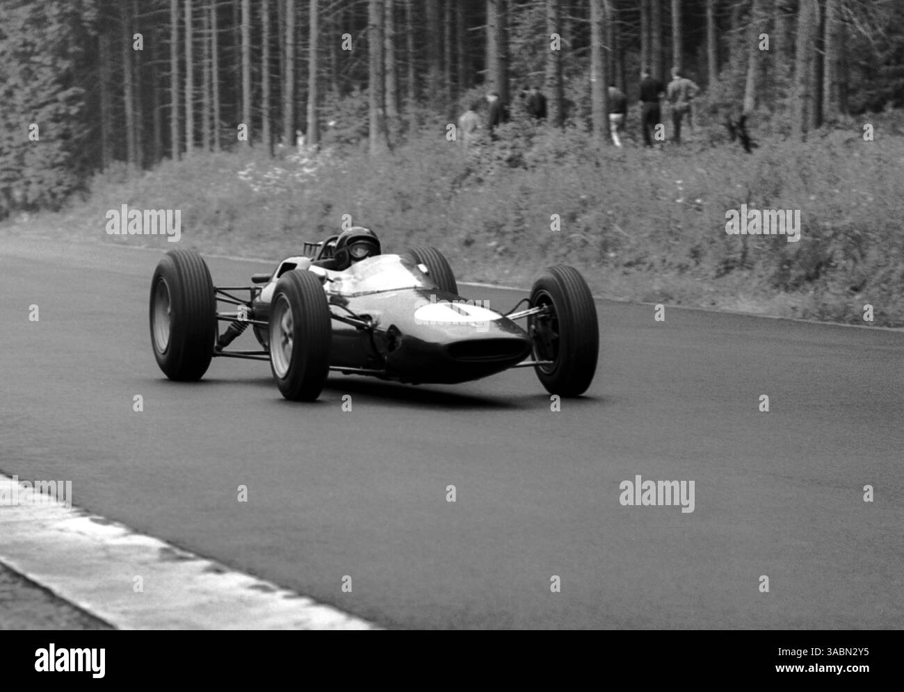 Vainqueur de la course Jim Clark (GBR) Lotus 25...Grand Prix de Belgique, Spa-Francorchamps, 9 juin 1963. (Crédit image : ©Sutton Motorsports/ZUMA Press) Banque D'Images