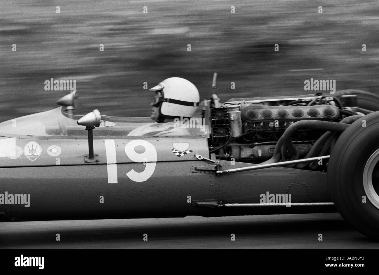 Guy Ligier (FRA) Cooper T81 termine dixième... Grand Prix de Grande-Bretagne, Brands Hatch, 16 juillet 1966. (Crédit image : ©Sutton Motorsports/ZUMA Press) Banque D'Images