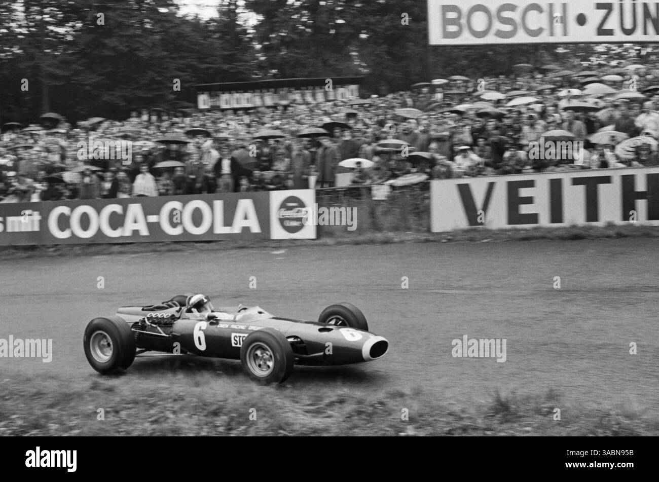 Jackie Stewart (GBR) BRM P261 a terminé cinquième... Grand Prix d'Allemagne, Nurburgring, 7 août 1966. (Crédit image : ©Sutton Motorsports/ZUMA Press) Banque D'Images