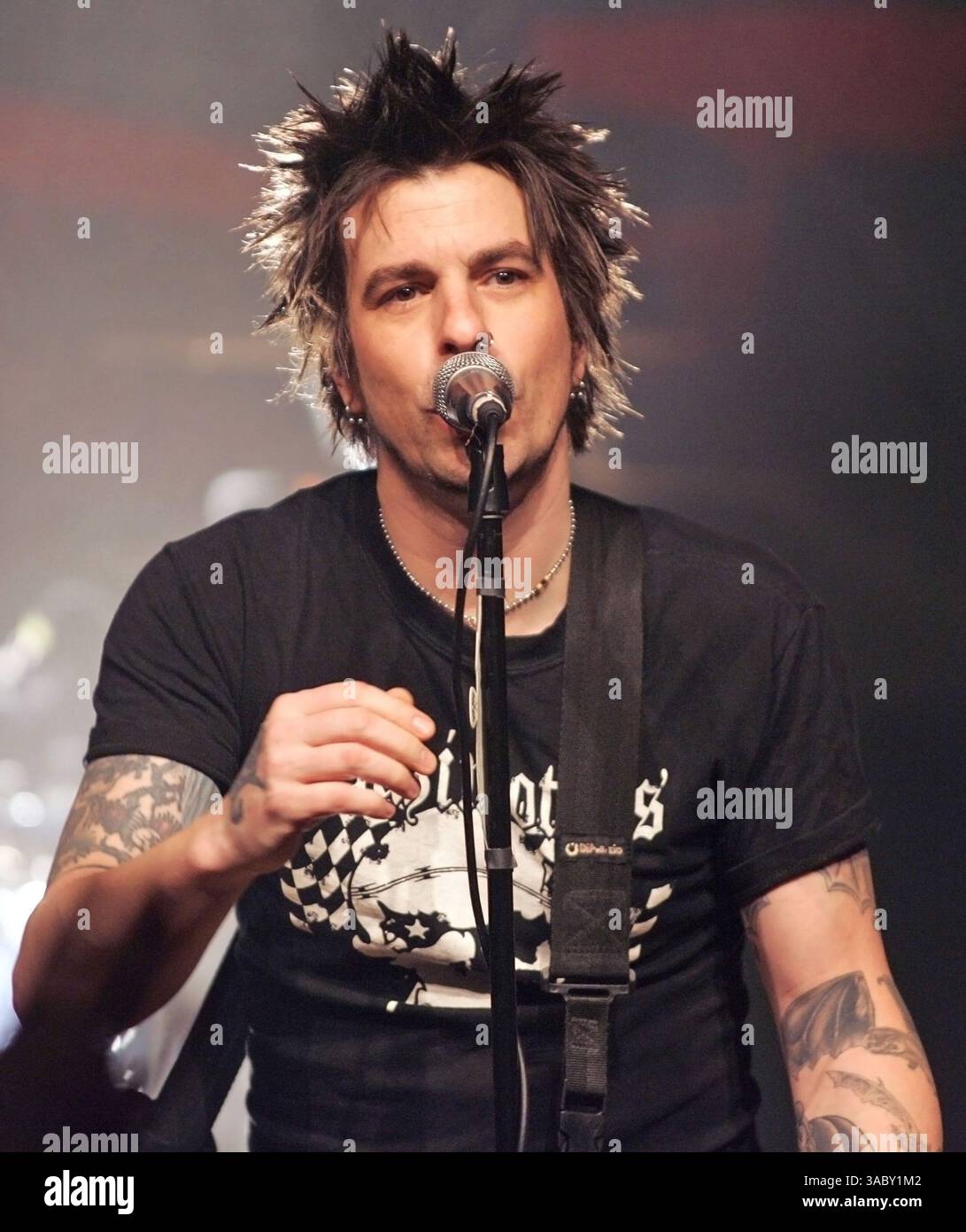 10 janvier 2008 - San Diego, Californie, États-Unis - RACHEL BOLAN de Skid Row se produit en concert à la House of Blues de San Diego. (Crédit image : © Roger Williams/ZUMA Press) Banque D'Images