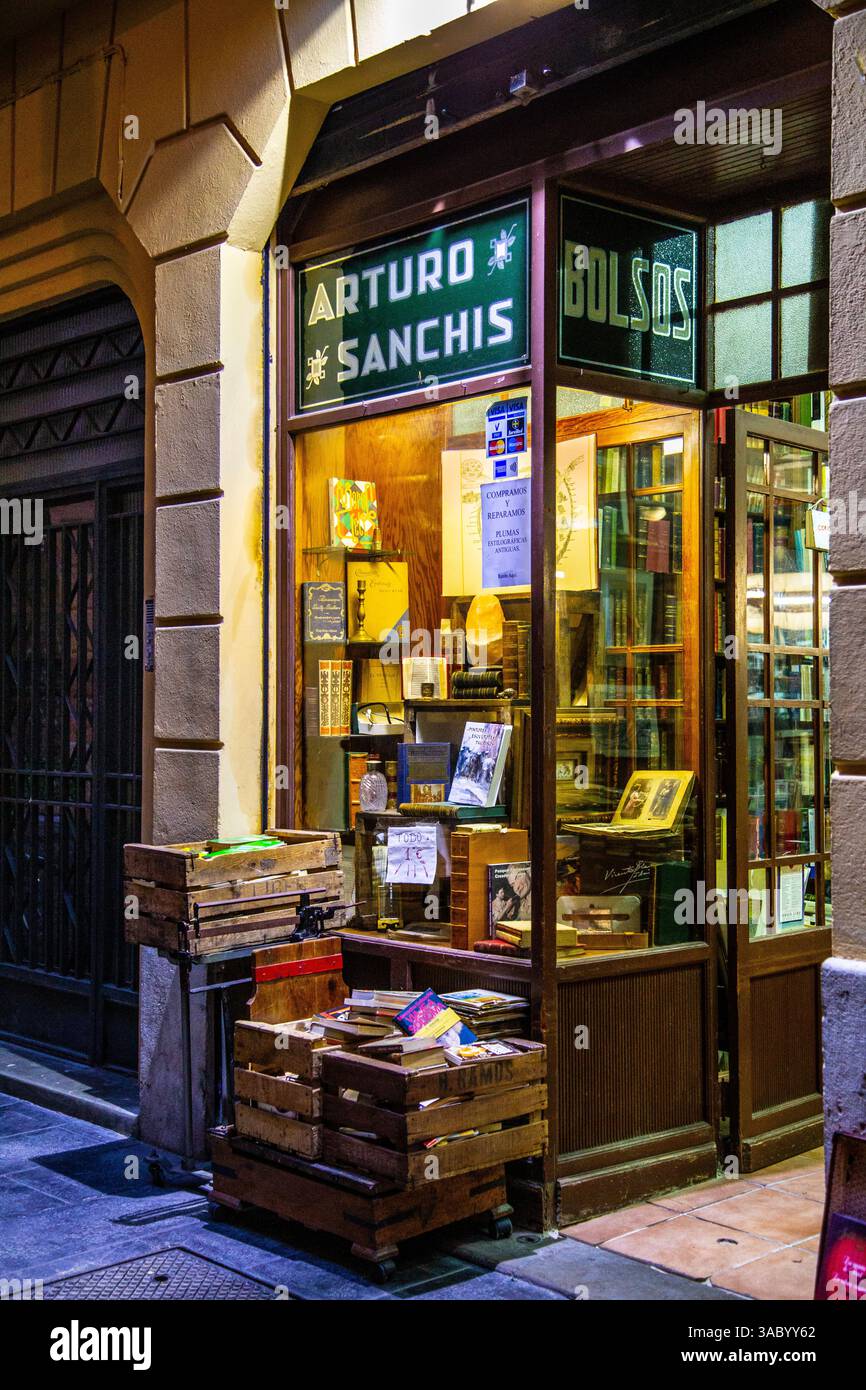 Librairie Sanchís occasion Arturo, Valence, Espagne Banque D'Images
