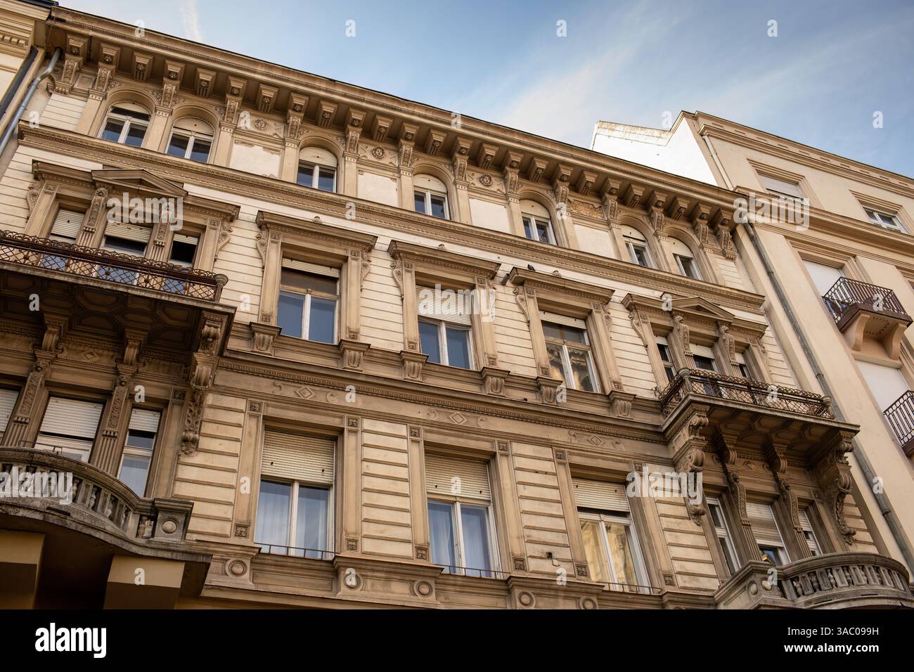 Budapest, Hongrie - 18 juin 2023 : bâtiment historique dans le centre-ville Banque D'Images