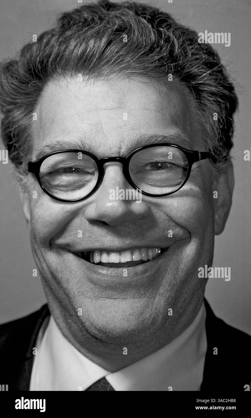 01 nov. 2005 - Miami, FL, USA - (date exacte inconnue) Al FRANKEN (né le 21 mai 1951) comédien, acteur, auteur, scénariste, animateur de radio et politicien récent au Sénat. (Crédit image : © David Jacobs/ZUMA Press) RESTRICTIONS : EXCLUSIF ! US Mags et TV APPELEZ le 949.481.3747 pour le prix ! Banque D'Images