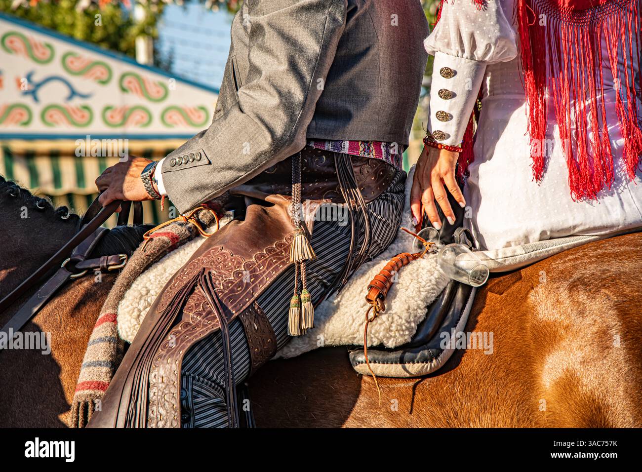 Cavaliers à la Feria de Séville, 2023 Banque D'Images