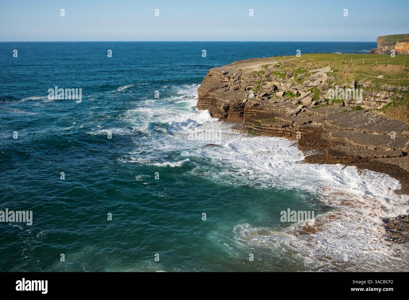 Côte de Cantabrie, Langre et plage de Galizano Banque D'Images