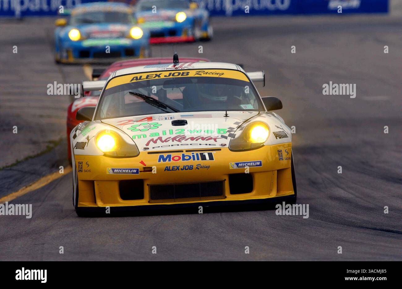 Timo Bernhard (GER) / Jorg Bergmeister (GER) Alex Job Racing Porsche 911 GT3-RS..American le Mans Series, trois-Rivières, Québec, Canada. 3 août 2003..IMAGE NUMÉRIQUE. (Crédit image : ©Sutton Motorsports/ZUMA Press) Banque D'Images