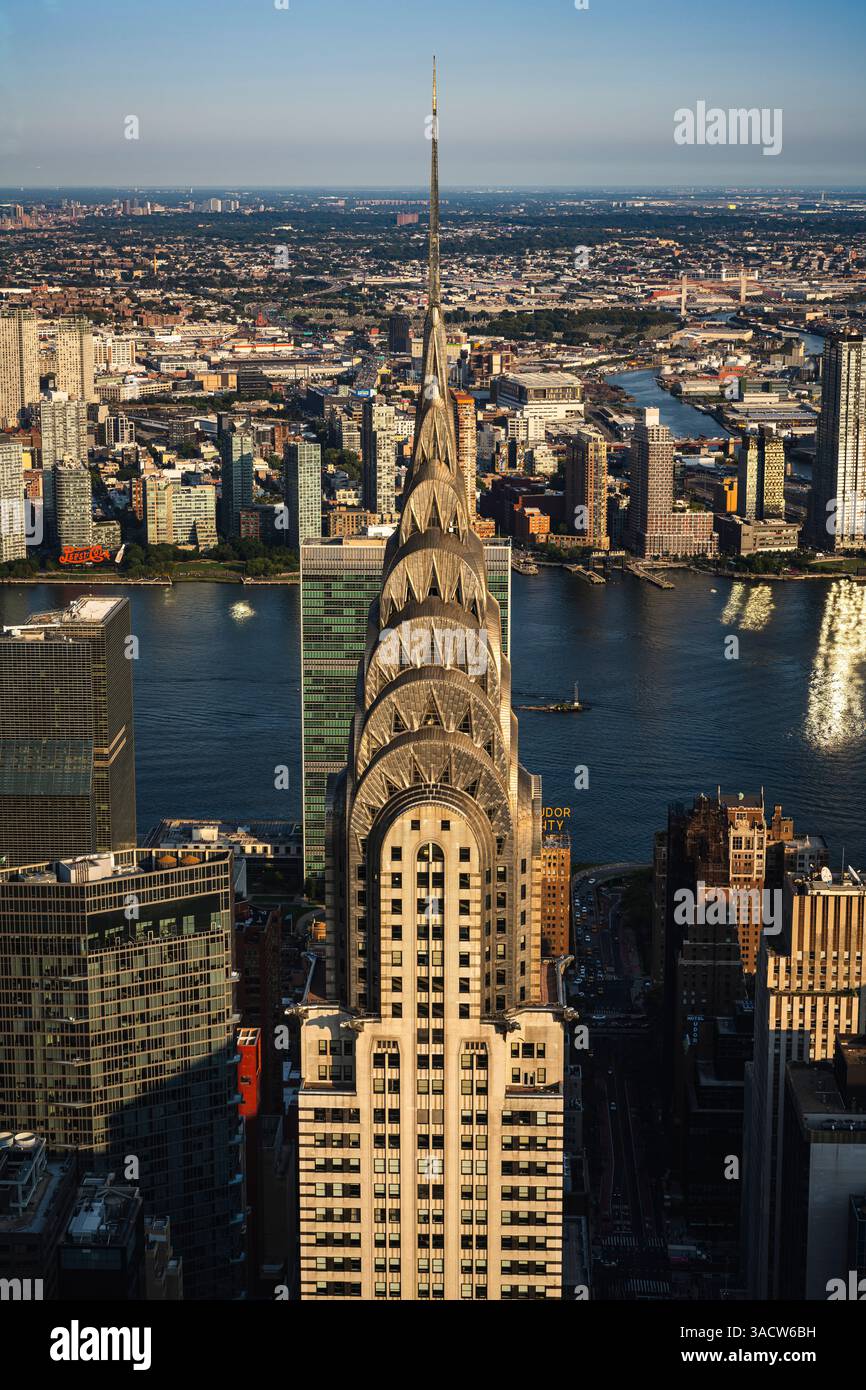 New York City, vue d'ensemble de SUMMIT One Vanderbilt, Chrysler Building, Manhattan, États-Unis Banque D'Images