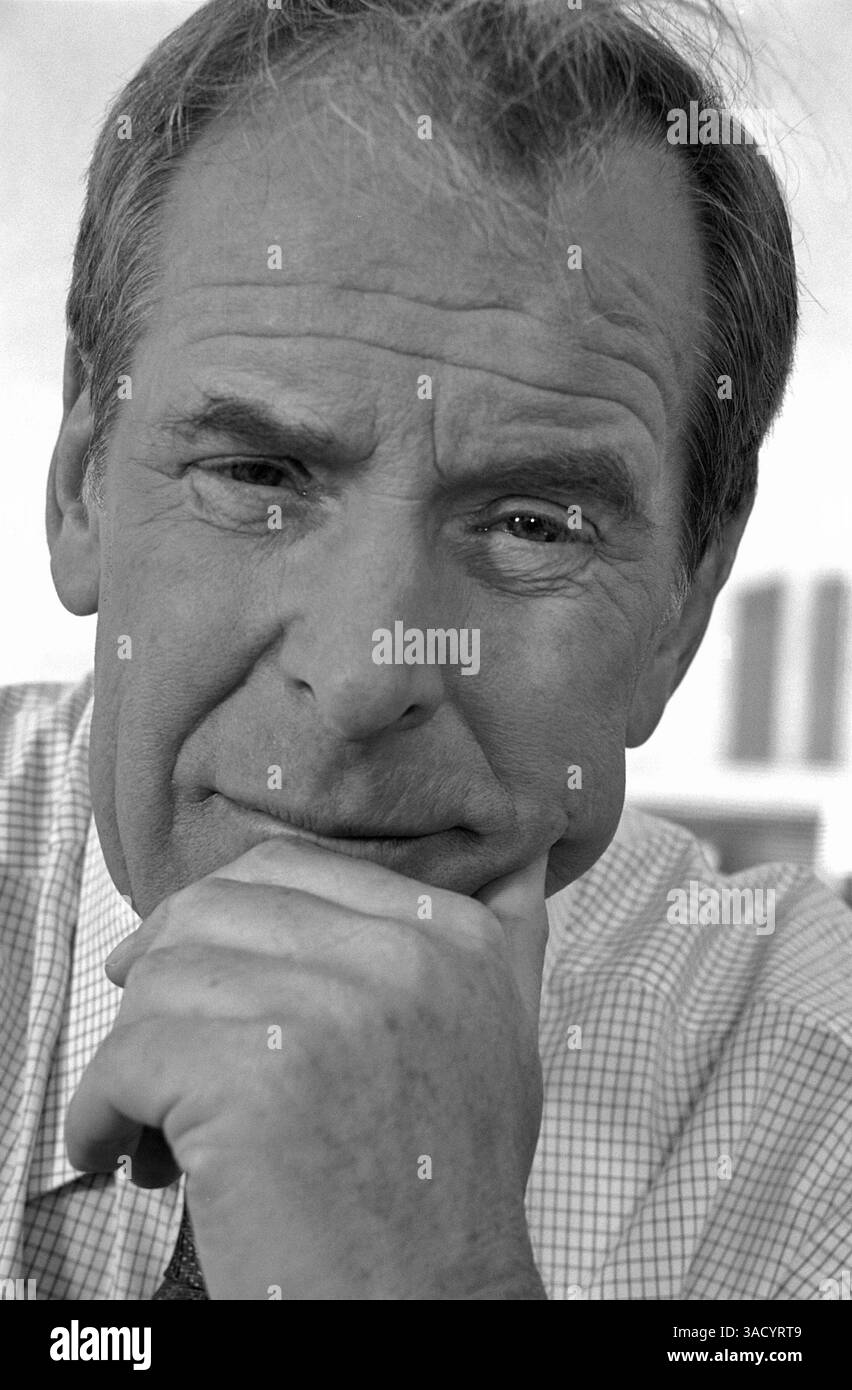 25 mai 2006 - Miami, Floride, États-Unis - le journaliste et présentateur canado-américain PETER JENNINGS (image crédit : David Jacobs/ZUMAPRESS.com) Banque D'Images