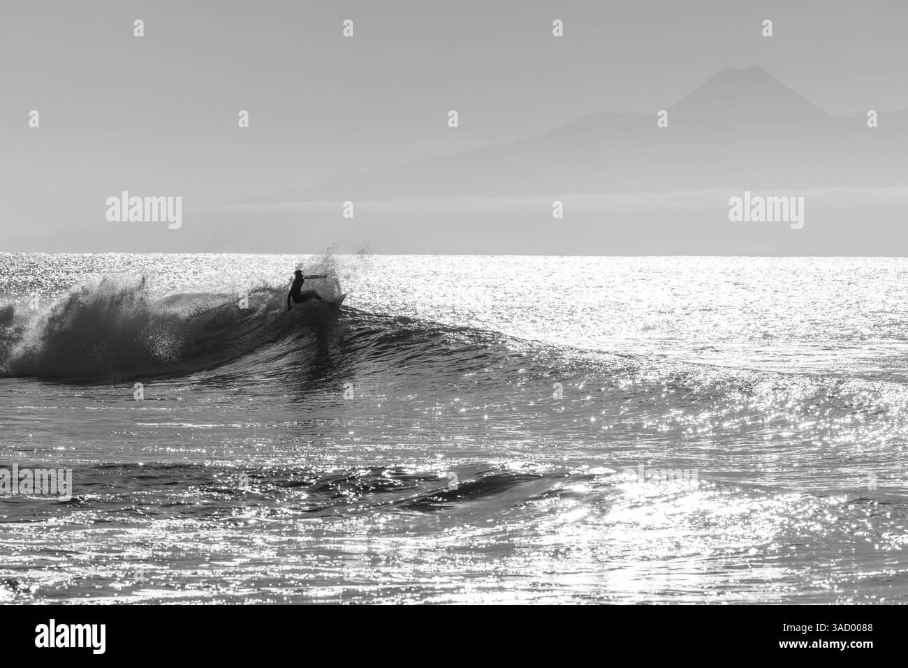 Surfeur, Tarrafal, Cap Vert, Afrique de l'Ouest Banque D'Images