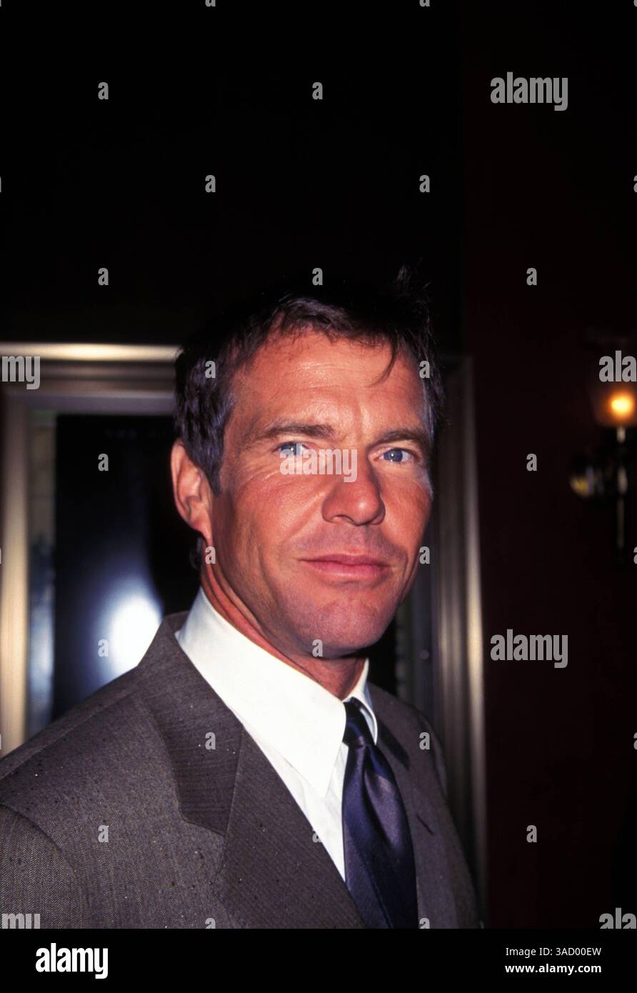26 avril 2000 ; New York, NY, États-Unis ; L'acteur DENNIS QUAID à la première du film New-yorkais de 'fréquence'.. (Crédit image : Nancy Kaszerman/ZUMAPRESS.com) Banque D'Images
