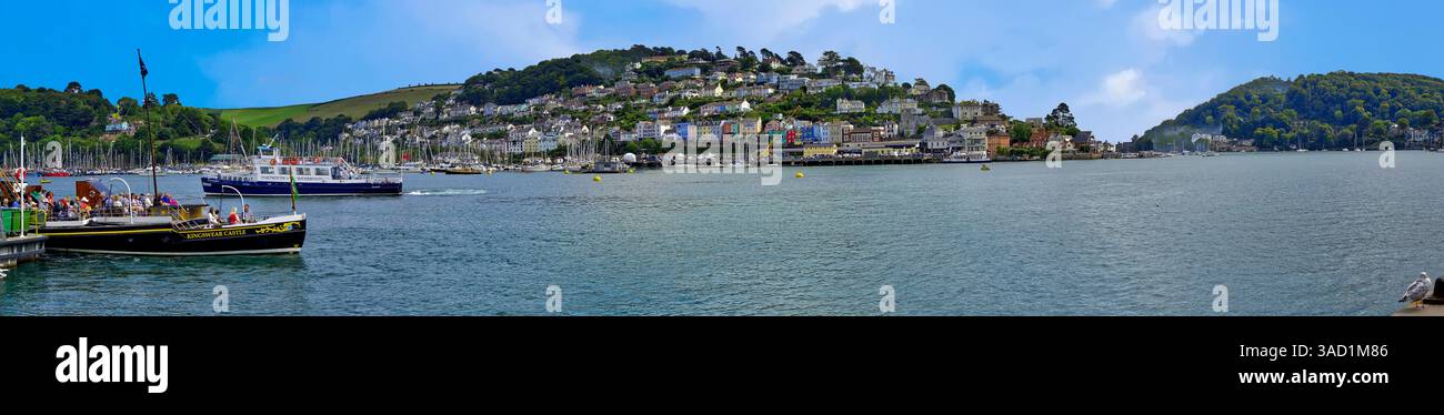 Grande-Bretagne, Devon, Kingswear vu de Dartmouth à travers la rivière Dart Banque D'Images