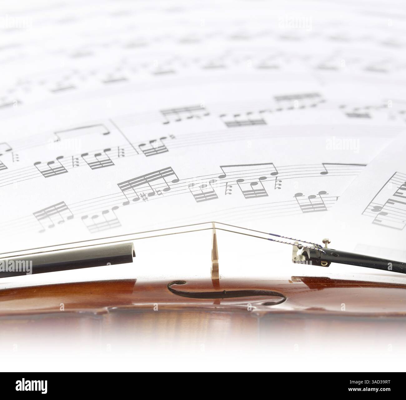 Vue détaillée d'un violon, partition, composition Banque D'Images