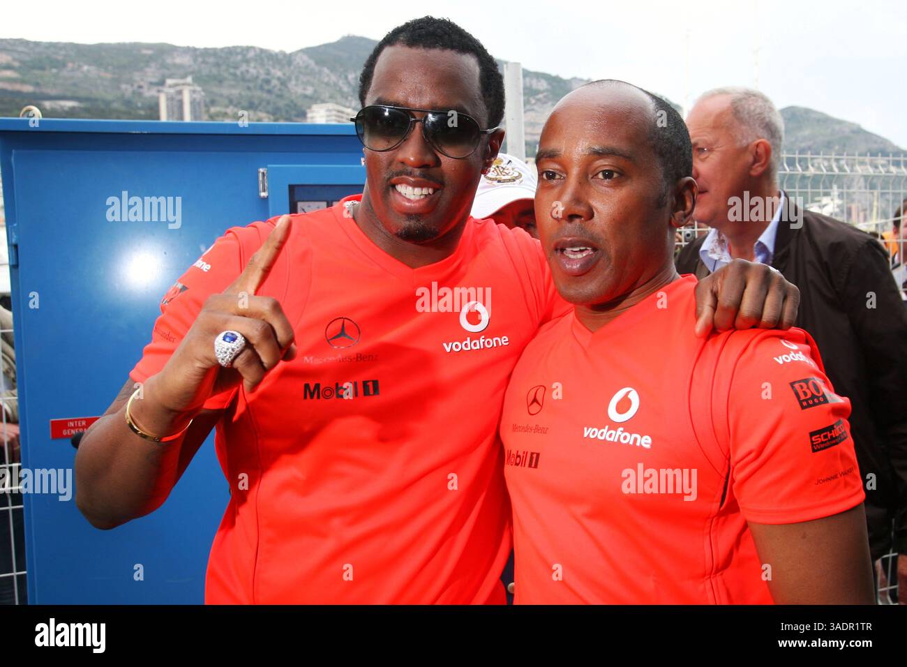 De gauche à droite) : P Diddy / Puff Daddy / Sean Combes (crédit image : Sutton Motorsports/ZUMAPRESS.com) Banque D'Images