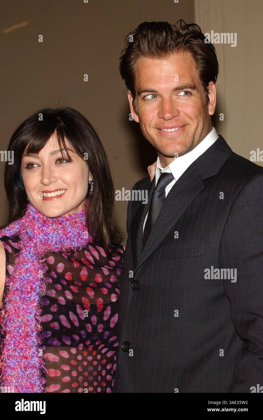 Michael weatherly and sasha alexander Banque de photographies et d ...