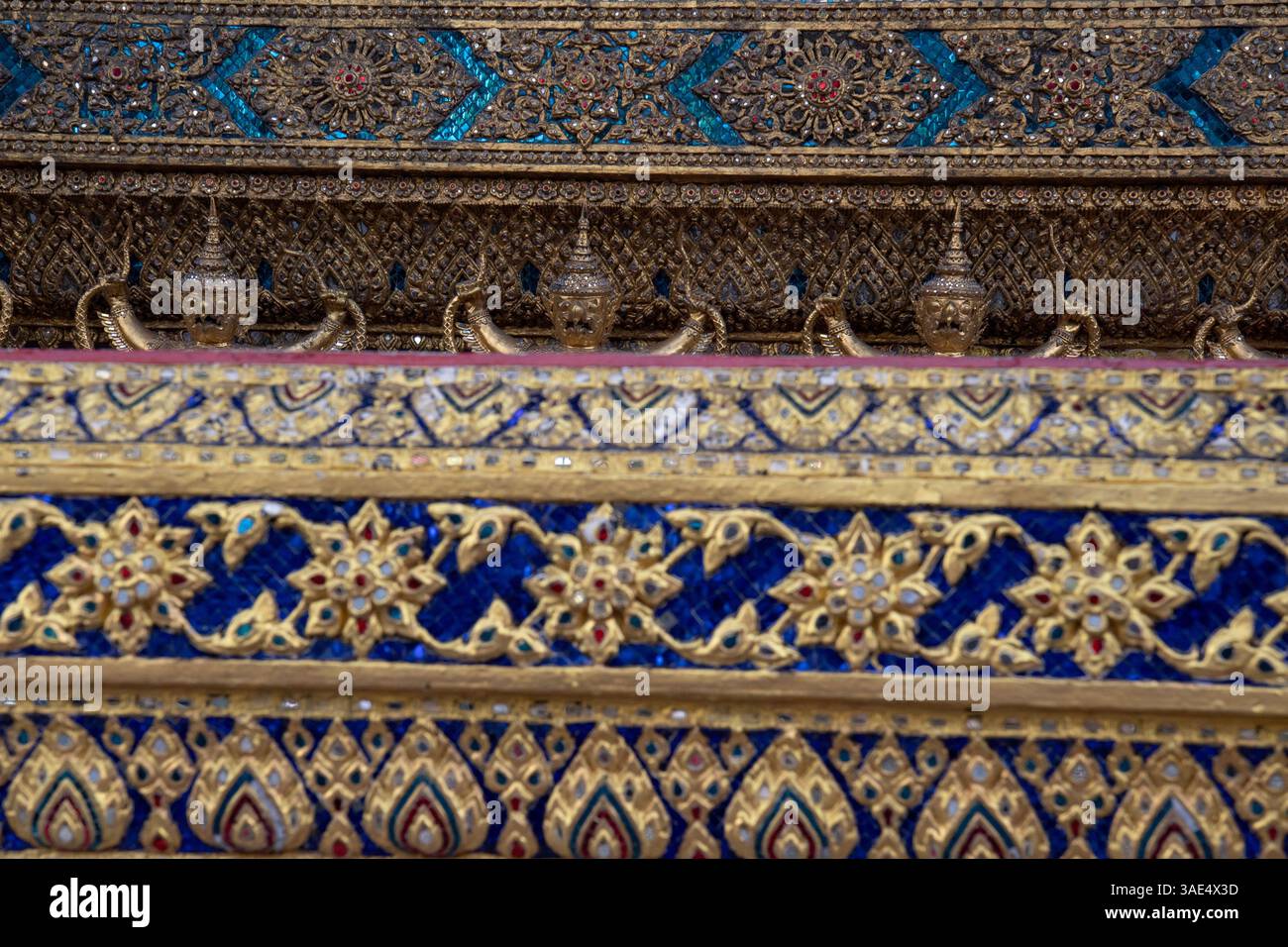 Frises décoratives, dans le Grand Palais Royal, Bangkok, Thaïlande, Asie Banque D'Images