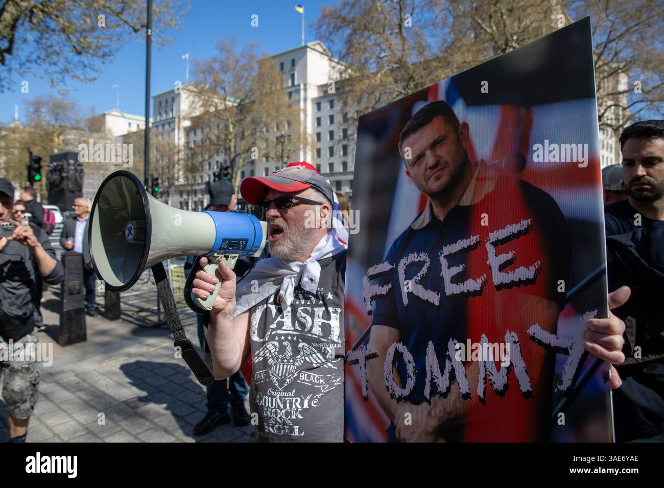 Turning point UK organise une manifestation à Londres contre ce qu’ils appellent un « système juridique deux fois fatigué ». Banque D'Images