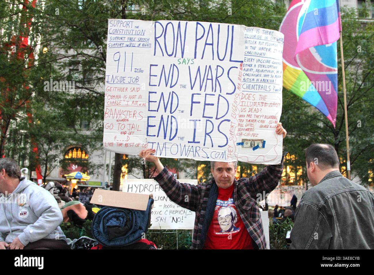 23 octobre 2011 - New York, New York, États-Unis - Occupy Wall Street. Zucotti Park, NYC. 23 octobre 2011.photos par , Photpos Inc 2011(crédit image : © Sonia Moskowitz/Globe photos/ZUMAPRESS.com) Banque D'Images 23 octobre 2011 - New York, New York, États-Unis - Occupy Wall Street. Zucotti Park, NYC. 23 octobre 2011.photos par , Photpos Inc 2011(crédit image : © Sonia Moskowitz/Globe photos/ZUMAPRESS.com) Banque D'Images