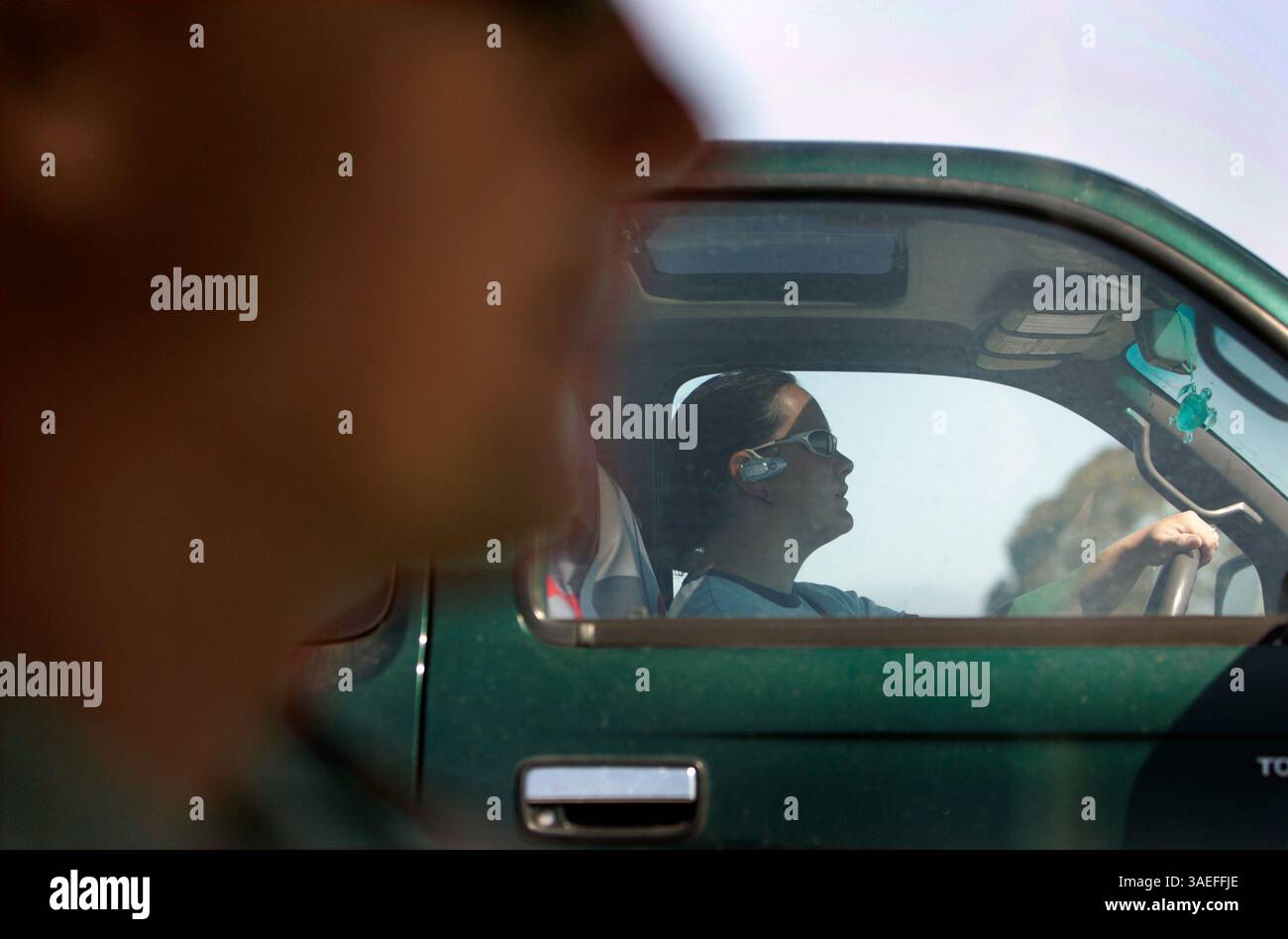 HLchpHandsFree287757x001.jpg 7/1/2008 SAN DIEGO (San Diego, California) États-Unis  California Highway Patrol Officer BRAD (crédit image : San Diego Union-Tribune/ZUMAPRESS.com) Banque D'Images