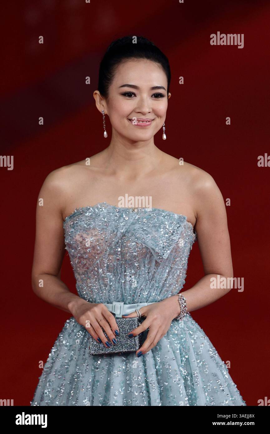 2 novembre 2011 - Rome, Italie - L'actrice ZHANG ZIYI assiste au tapis rouge ''amour pour la vie'' au Festival du film de Rome 2011. (Crédit image : © Evandro Inetti/ZUMAPRESS.com) Banque D'Images