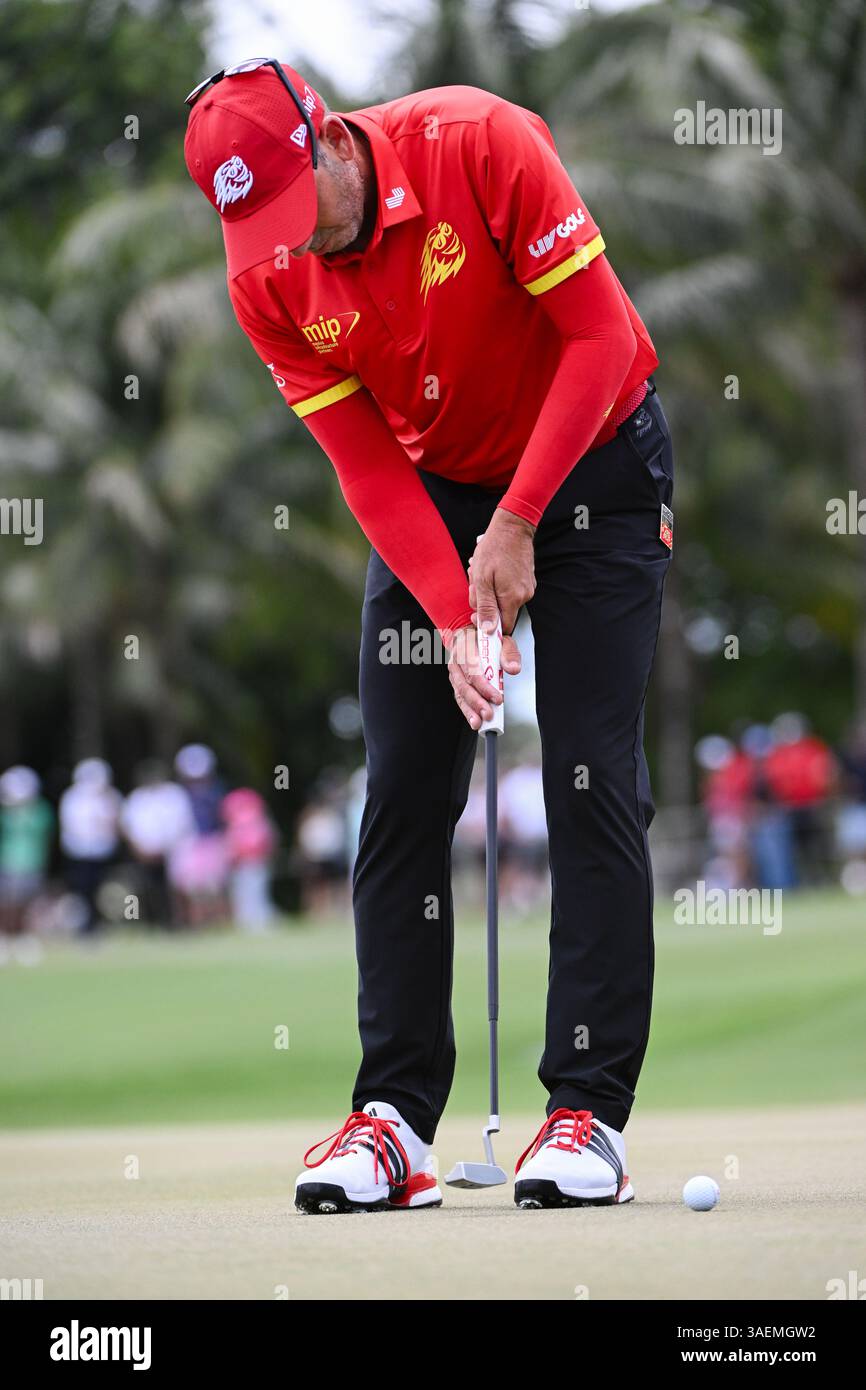 Doral, États-Unis. 06 avril 2025. Sergio Garcia, capitaine des putts GC de Fireballs lors de la dernière journée du LIV Golf Invitational 2025 - Miami au Trump National Golf course le 6 avril 2025 à Doral, Floride. (Photo de JC Ruiz/Sipa USA) crédit : Sipa USA/Alamy Live News Banque D'Images