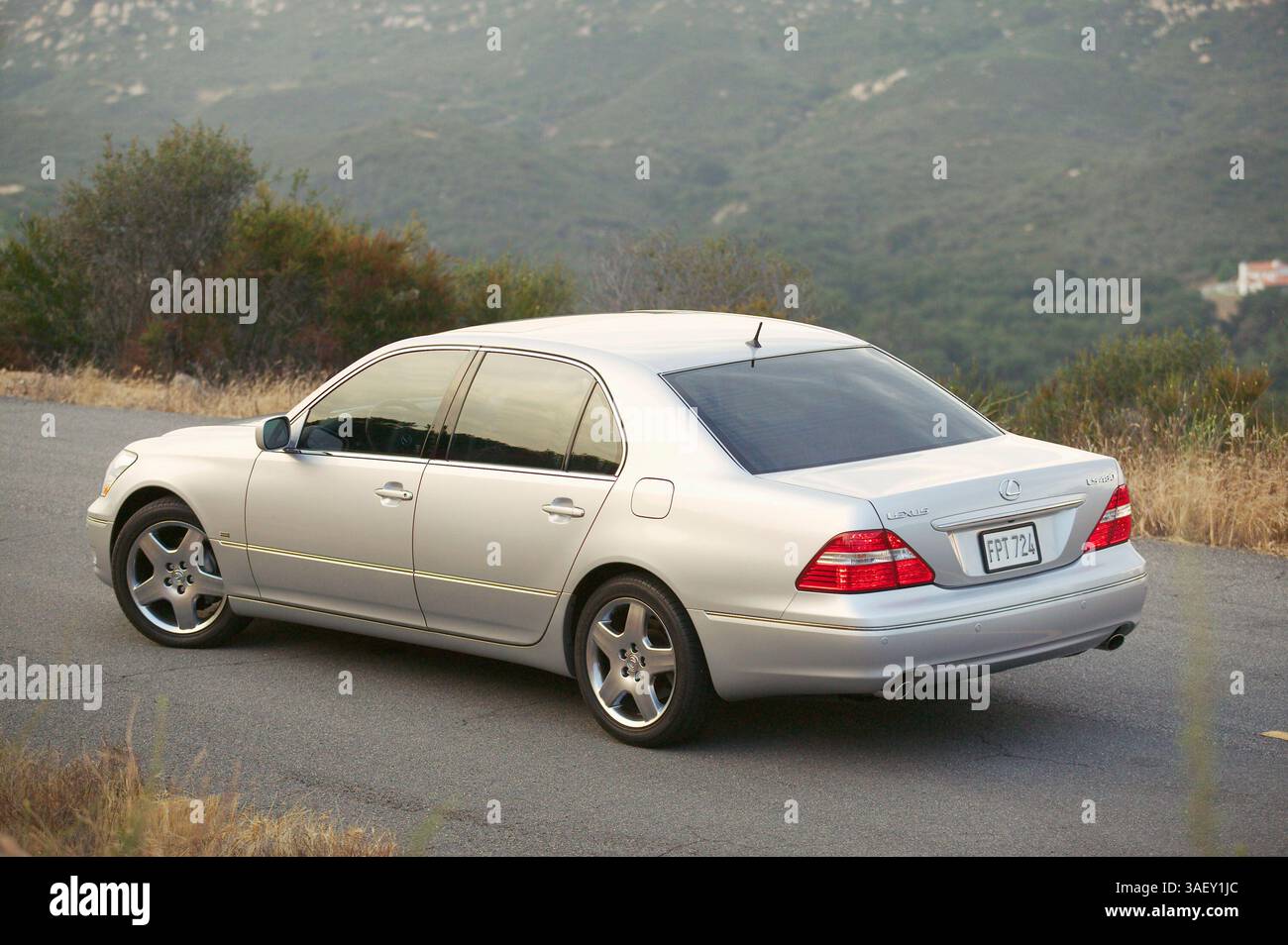 22 février 2005 ; Los Angeles, CA, États-Unis ; la Lexus LS 430 2005. Banque D'Images