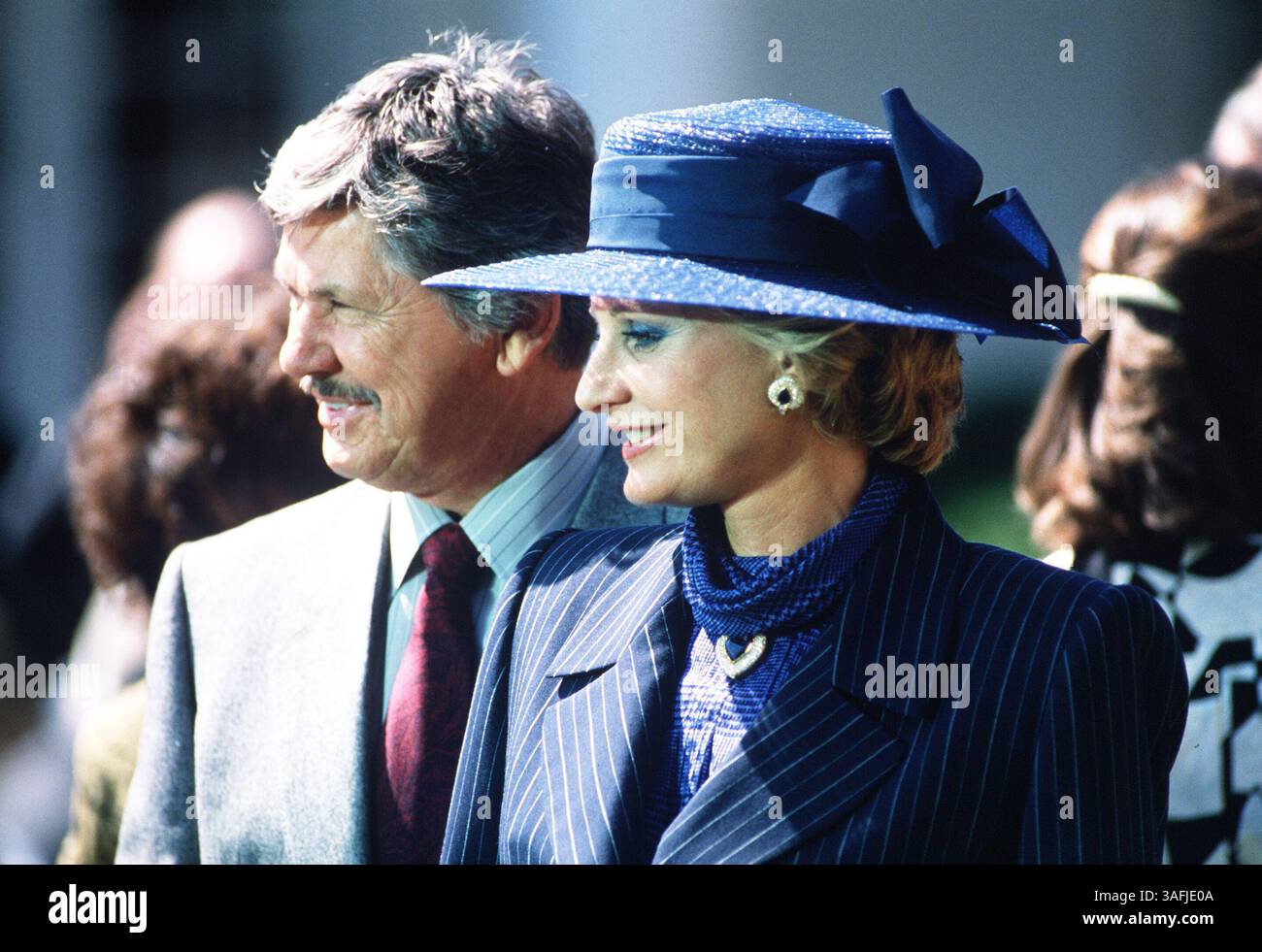 Jill Ireland, actrice et lauréate du cancer courage Award le 29 mars 1988. (Crédit image : The Washington Times/ZUMAPRESS.com) Banque D'Images