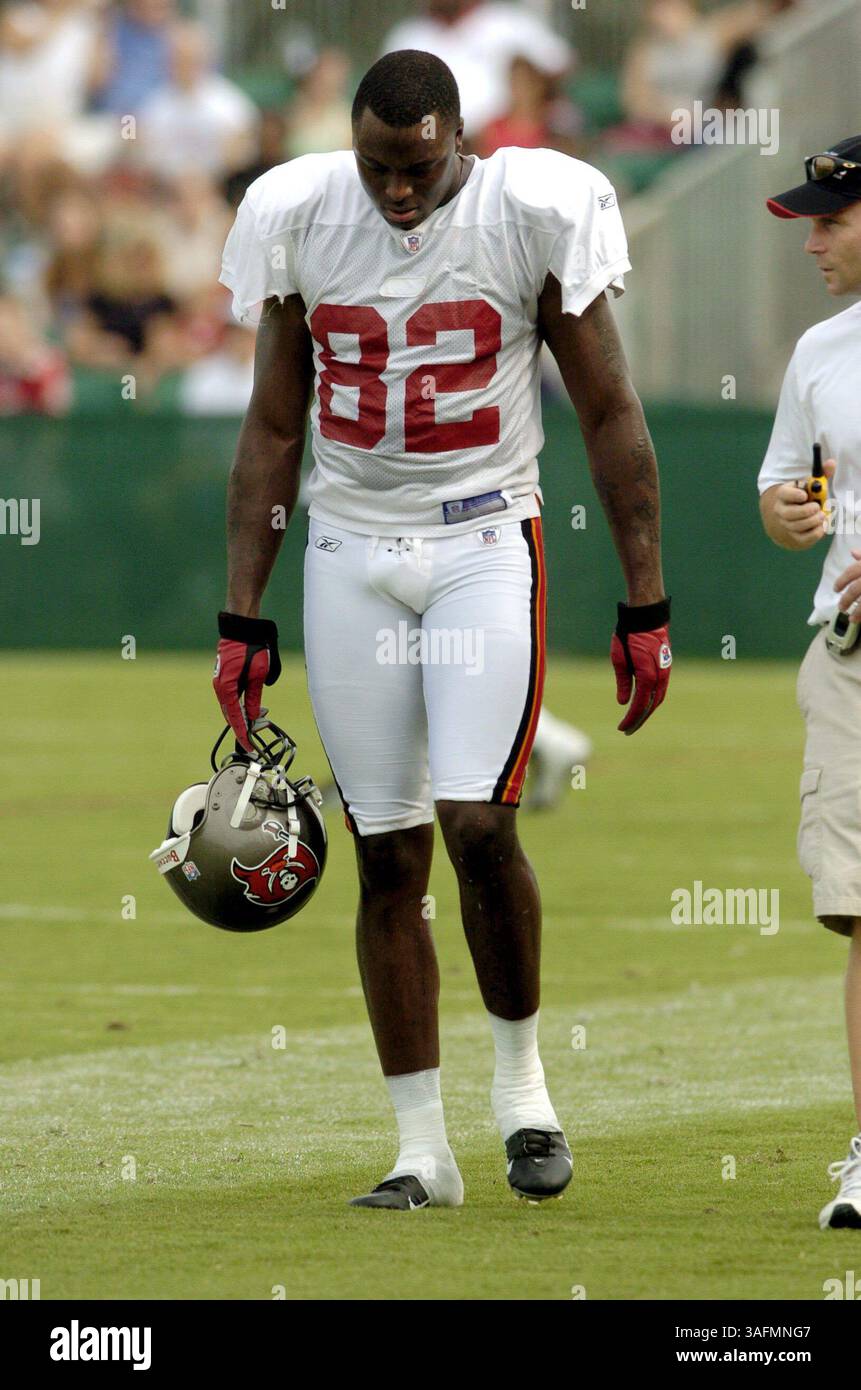 Camp de football Buccaneer de Tampa Bay au Disney Wide World of Sports. Les photos ont été prises lundi (08/2/04). Les pièces D'identité proviennent de la liste officielle.***photo 1. Charles Lee (crédit image : St Petersburg Times/ZUMAPRESS.com) Banque D'Images