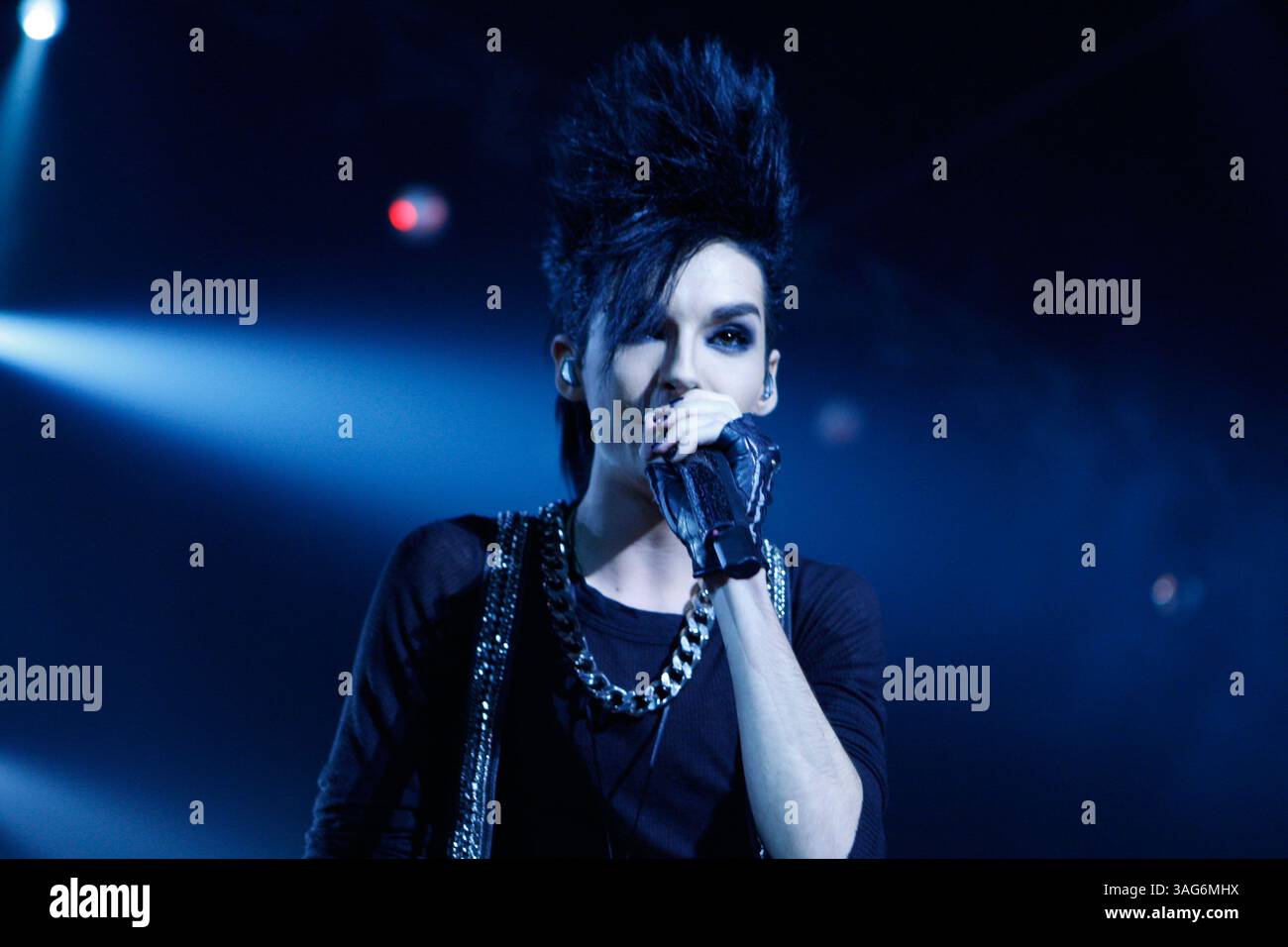 09 oct. 2009 - Athènes, Grèce - le chanteur BILL KAULITZ du groupe allemand Tokio Hotel se produit en direct pendant la journée MTV (Credit image : Aristidis Vafeiadakis/ZUMAPRESS.com) Banque D'Images