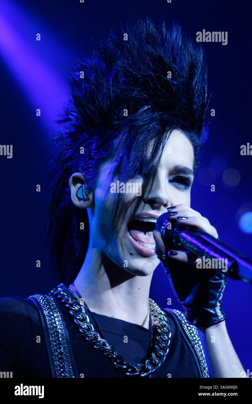 09 oct. 2009 - Athènes, Grèce - le chanteur BILL KAULITZ du groupe allemand Tokio Hotel se produit en direct pendant la journée MTV (Credit image : Aristidis Vafeiadakis/ZUMAPRESS.com) Banque D'Images