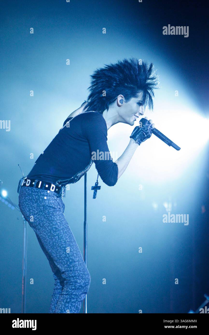 09 oct. 2009 - Athènes, Grèce - le chanteur BILL KAULITZ du groupe allemand Tokio Hotel se produit en direct pendant la journée MTV (Credit image : Aristidis Vafeiadakis/ZUMAPRESS.com) Banque D'Images