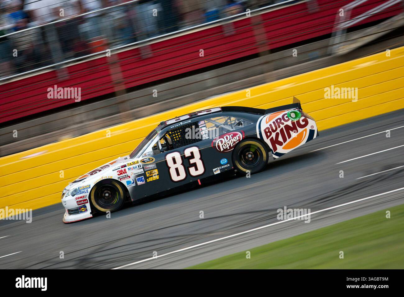 Concord, NC - 19 MAI 2012 : Landon Cassill (83) court pour le Sprint Showdown au Charlotte Motor Speedway à Concord, NC. (Crédit image : © ASP/Cal Sport Media/ZUMAPRESS.com) Banque D'Images