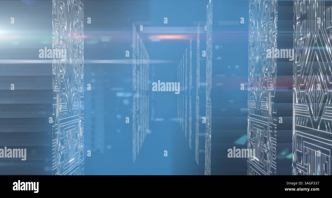 Image de traitement de données avec traînée de lumière sur des serveurs informatiques sur fond bleu Banque D'Images