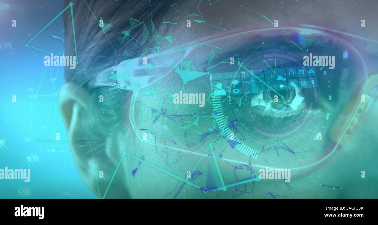 Image du traitement des données avec réseau de connexions sur l'oeil de la femme Banque D'Images