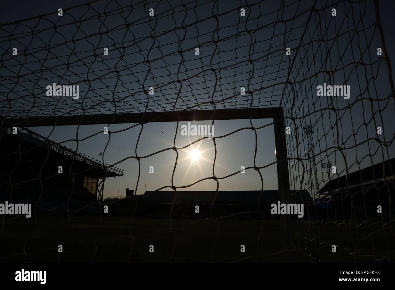 Peterborough, Royaume-Uni. 08 avril 2025. London Road semble parfait sous le soleil avant-match au Peterborough United v Birmingham City EFL League One match, au Weston Homes Stadium, Peterborough, Cambridgeshire, le 8 avril 2025. Crédit : Paul Marriott/Alamy Live News Banque D'Images