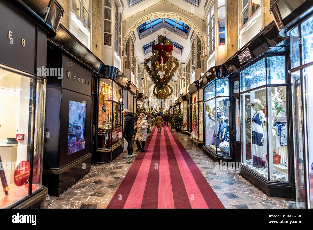 Burlington Arcade Piccadilly West End Londres Royaume-Uni Banque D'Images