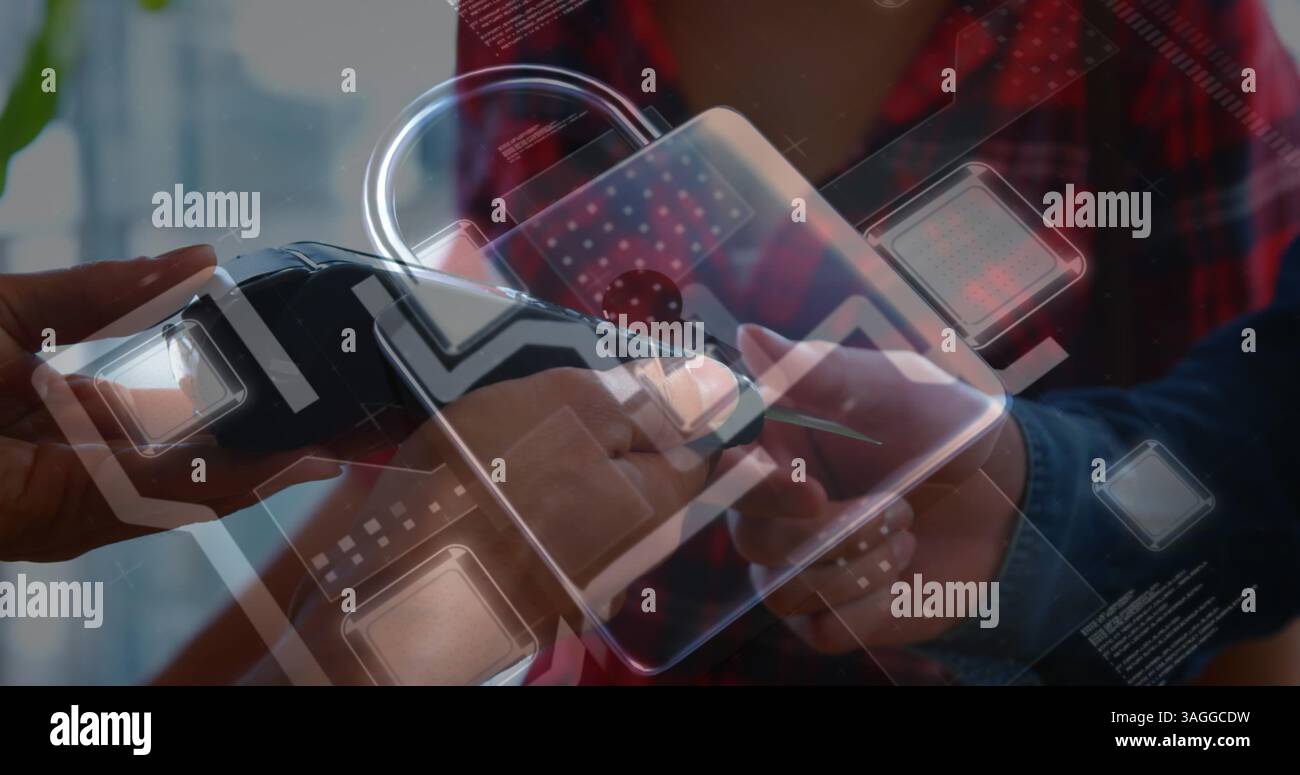 Image du cadenas de sécurité réseau sur les personnes utilisant le terminal de paiement Banque D'Images