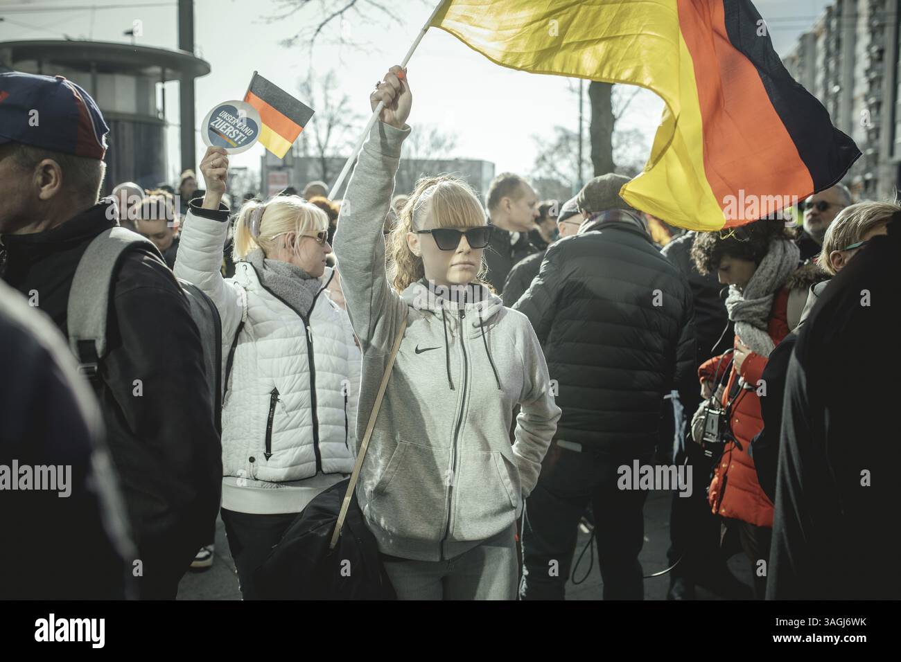 Manifestants au rassemblement final de Beatrix von Storch et de l'AFD dans la campagne électorale du Bundestag à Lichtenberg, Berlin, Allemagne, Europe Banque D'Images