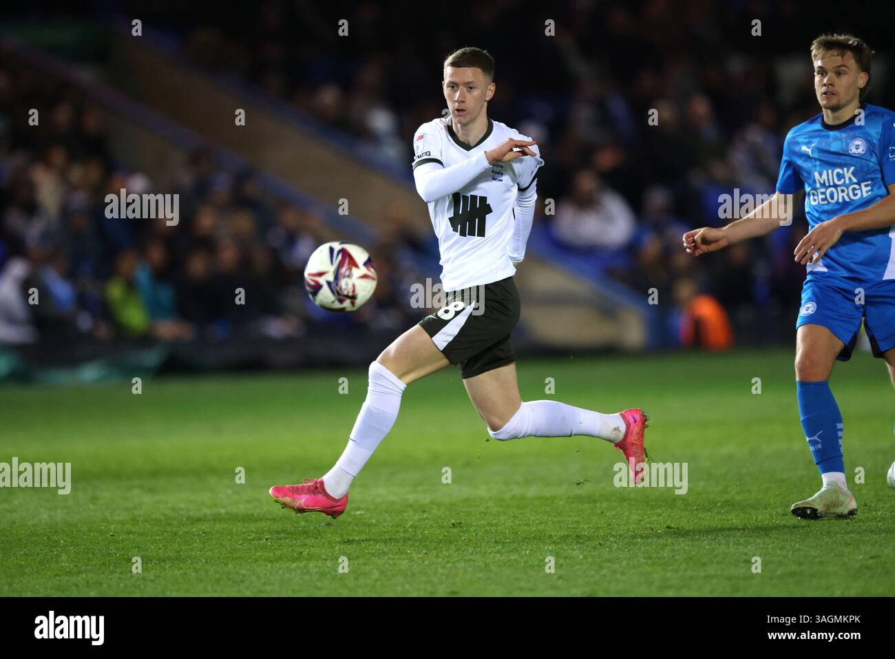 Peterborough, Royaume-Uni. 08 avril 2025. Jay Stansfield (C.-B.) au Peterborough United v Birmingham City EFL League One match, au Weston Homes Stadium, Peterborough, Cambridgeshire, le 8 avril 2025. Crédit : Paul Marriott/Alamy Live News Banque D'Images