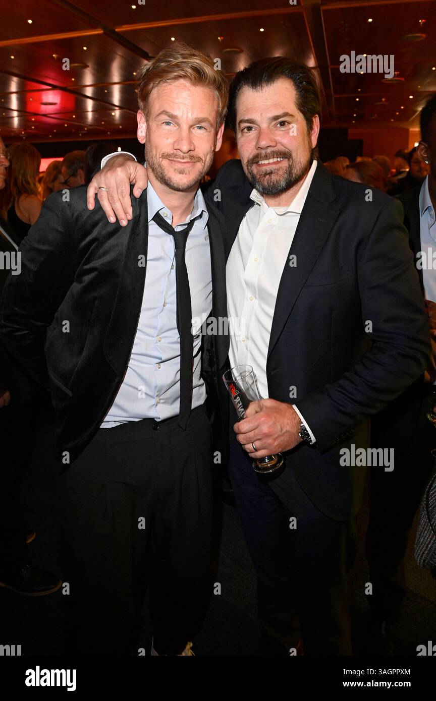 Frederic Heidorn und Daniel Fehlow BEI der Verleihung des 31. B.Z. Kulturpreises 2025 im Theater am Potsdamer Platz. Berlin, 08.04.2025 *** Frederic Heidorn et Daniel Fehlow lors de la cérémonie de remise des prix du B Z Kulturpreis 2025 31 au Theater am Potsdamer Platz Berlin, 08 04 2025 Foto :XF.xKernx/xFuturexImagex kulturpreis_5717 Banque D'Images