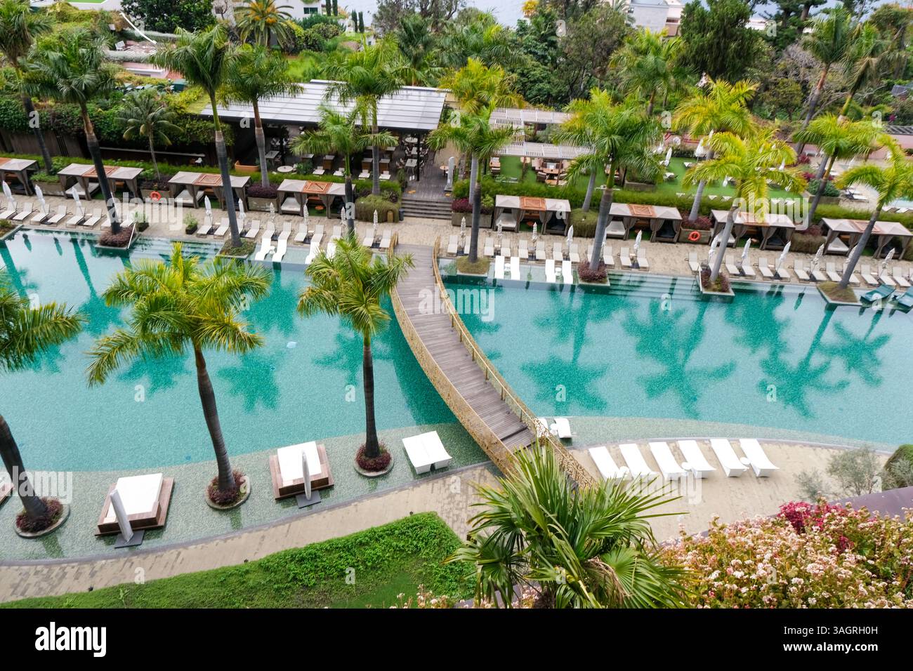 Vue sur la piscine de l'hôtel Savoy Palace à Funchal, île de Madère, Portugal Banque D'Images