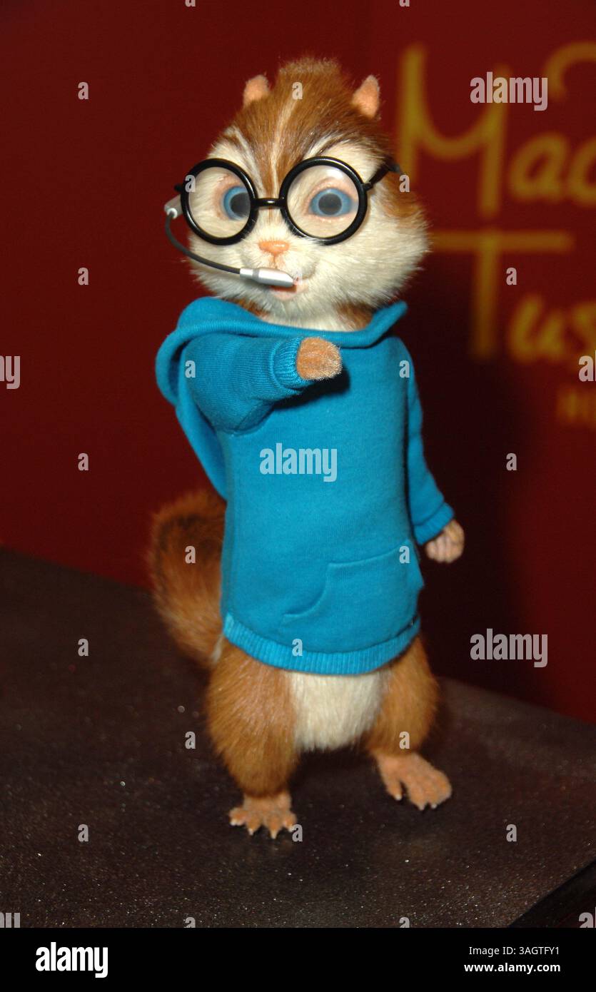 Dec. 24, 2009 - Hollywood, Californie, États-Unis - les figurines de cire d'Alvin & The Chipmunks dévoilées à Madame Tussauds Hollywood à Hollywood, CA 12-23-2009 2009........ THEODORE. K62949SK (crédit image : © Scott Kirkland/Globe photos/ZUMApress.com) Banque D'Images