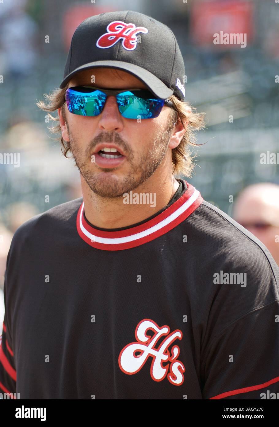 13 juin 2009 : Mike Modano des Stars de Dallas lors du match de baseball caritatif Reebok Heroes Baseball Game par la Fondation Mike Modano au stade de baseball Dr Pepper à Frisco, Texas. (Crédit image : © Albert Pena/Cal Sport Media/ZUMA Press) Banque D'Images