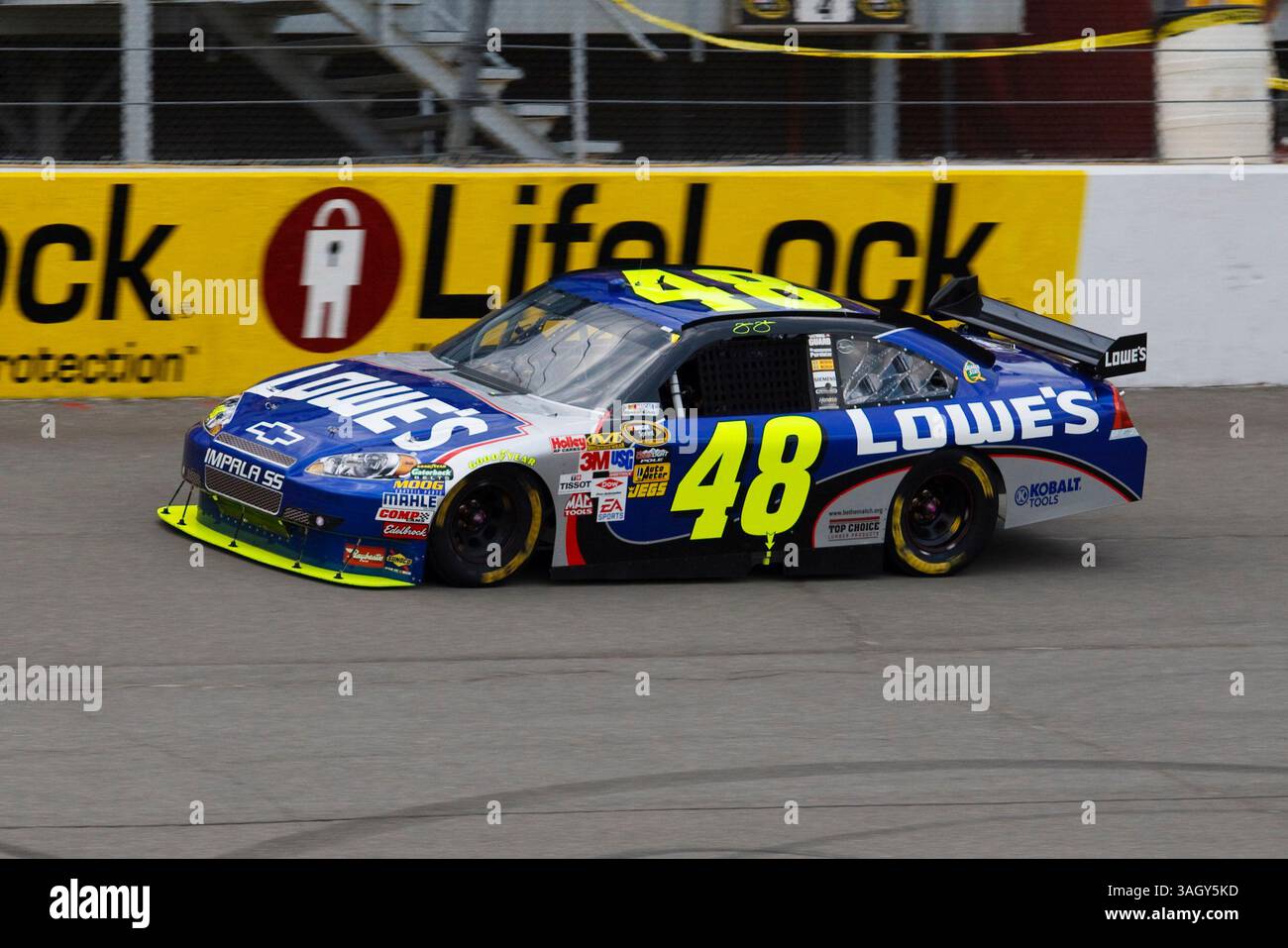 14 juin 2009 : 48 Jimmie Johnson à la course Life Lock 400, Michigan International Speedway, Brooklyn, mi. (Crédit image : © Rick Osentoski/Cal Sport Media/ZUMA Press) Banque D'Images 14 juin 2009 : 48 Jimmie Johnson à la course Life Lock 400, Michigan International Speedway, Brooklyn, mi. (Crédit image : © Rick Osentoski/Cal Sport Media/ZUMA Press) Banque D'Images