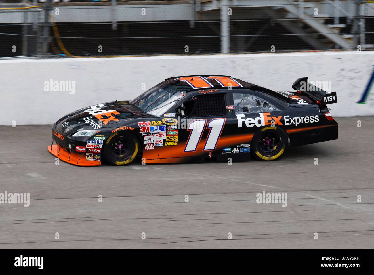 14 juin 2009 : 11 Denny Hamlin à la course Life Lock 400, Michigan International Speedway, Brooklyn, mi. (Crédit image : © Rick Osentoski/Cal Sport Media/ZUMA Press) Banque D'Images 14 juin 2009 : 11 Denny Hamlin à la course Life Lock 400, Michigan International Speedway, Brooklyn, mi. (Crédit image : © Rick Osentoski/Cal Sport Media/ZUMA Press) Banque D'Images