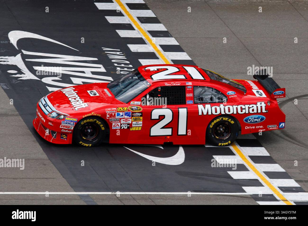 14 juin 2009 : 21 Bill Elliott à la course Life Lock 400, Michigan International Speedway, Brooklyn, mi. (Crédit image : © Rick Osentoski/Cal Sport Media/ZUMA Press) Banque D'Images 14 juin 2009 : 21 Bill Elliott à la course Life Lock 400, Michigan International Speedway, Brooklyn, mi. (Crédit image : © Rick Osentoski/Cal Sport Media/ZUMA Press) Banque D'Images