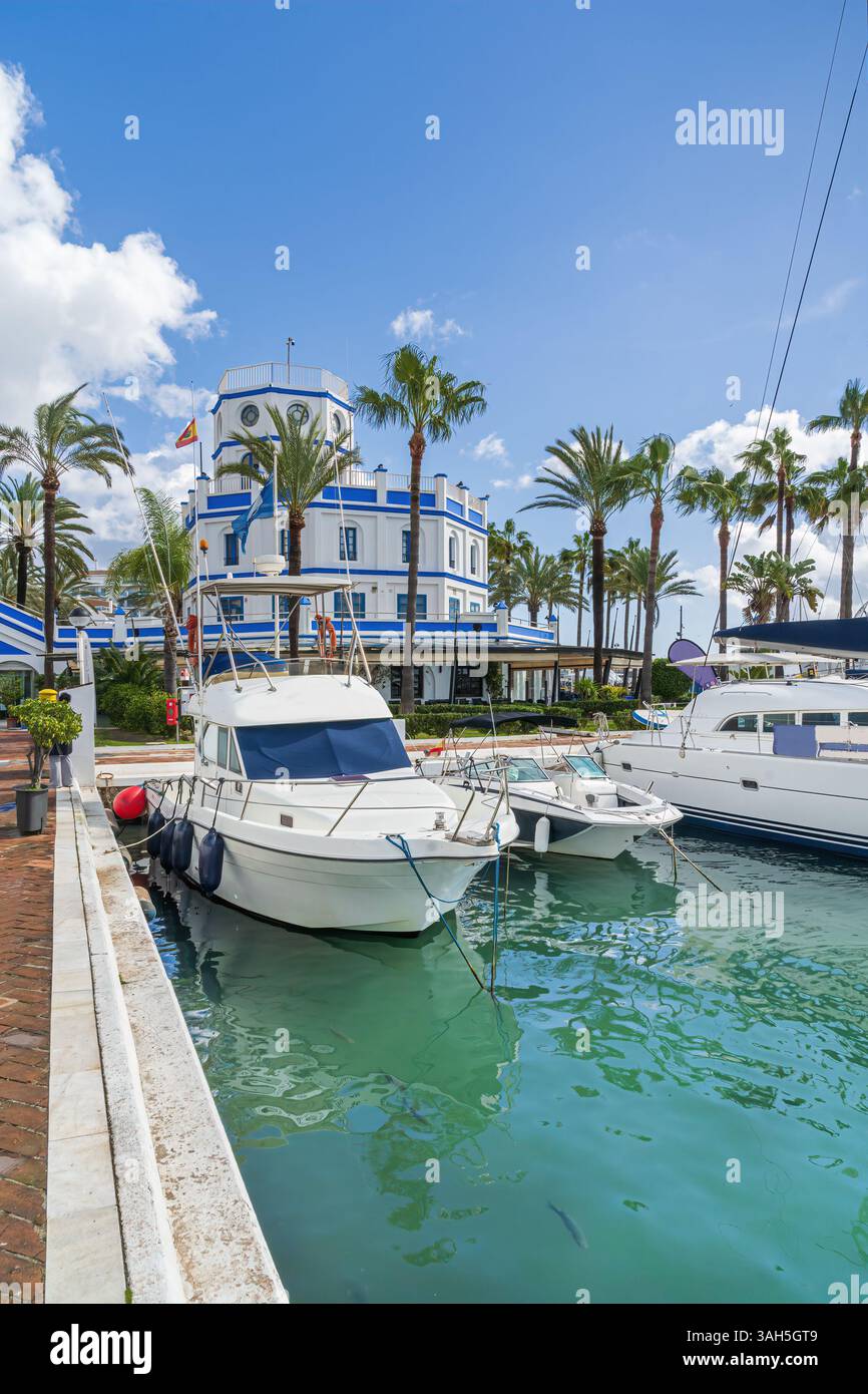 Port Estepona sur la Costa Del sol Banque D'Images