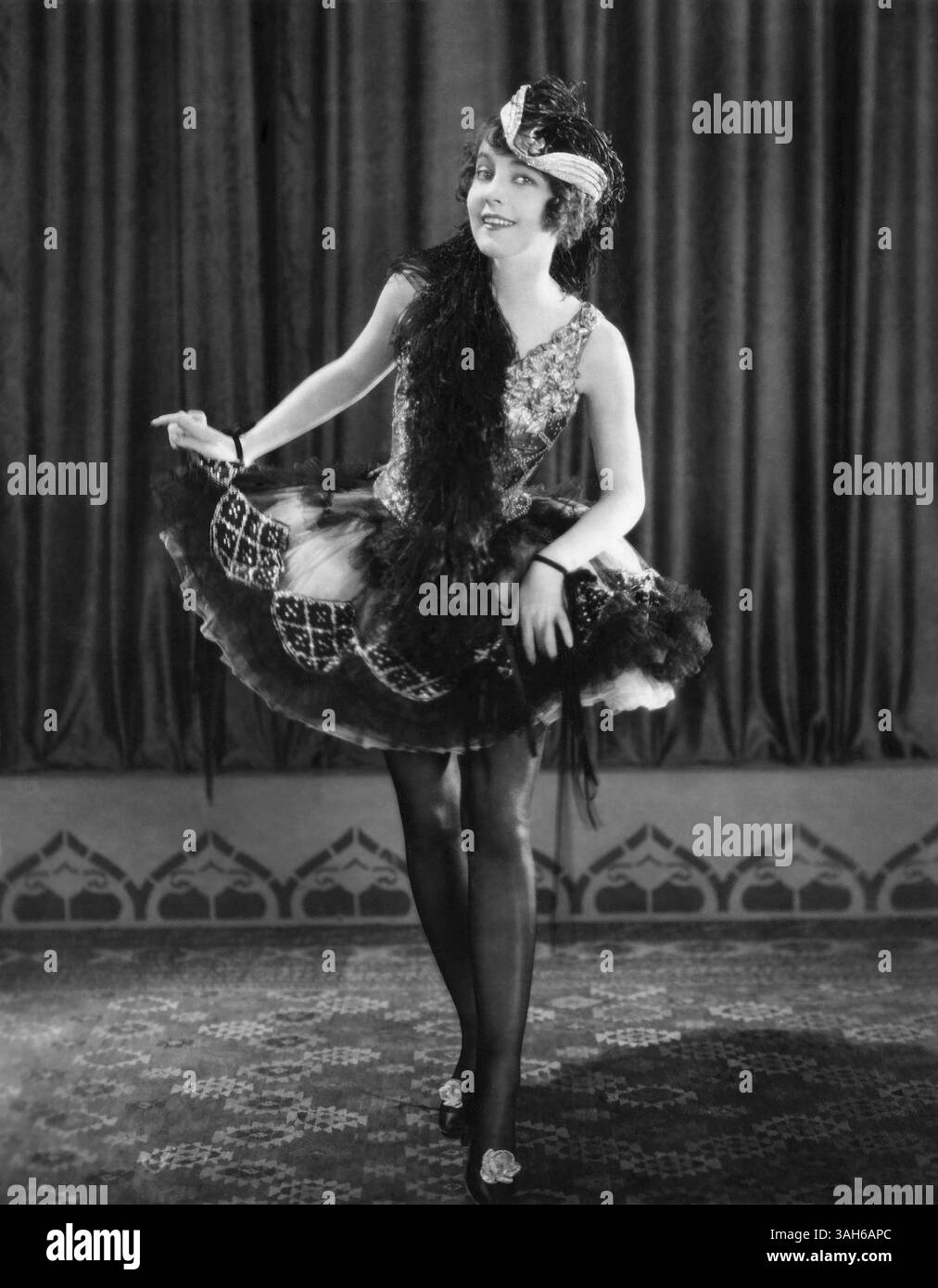 23 fév. 2006 - Betty Bronson, sur le plateau du film silencieux ''Paradise'', 1926 (crédit image : © Glasshouse/ZUMA Wire) Banque D'Images