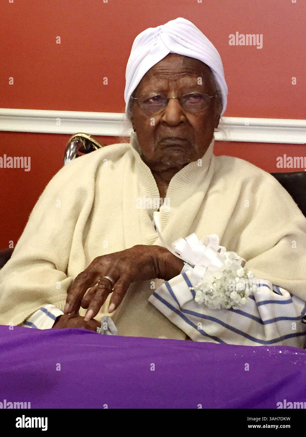 18 juin 2015 - Michigan, Michigan, États-Unis - une femme américaine, JERALEAN TALLEY née le 23 mai 1899 qui est devenue la personne la plus âgée du monde plus tôt cette année est décédée à 116 ans, a déclaré jeudi un membre de la famille. (Crédit image : © Elisha Anderson/Detroit Free Press/ZUMA Wire) Banque D'Images